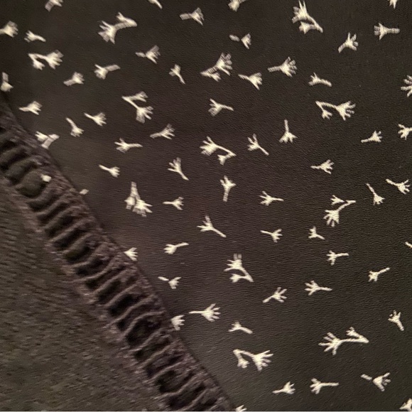 Loft Knit cotton, silk and viscose blend cap sleeved top with floral pri… - Picture 5 of 8